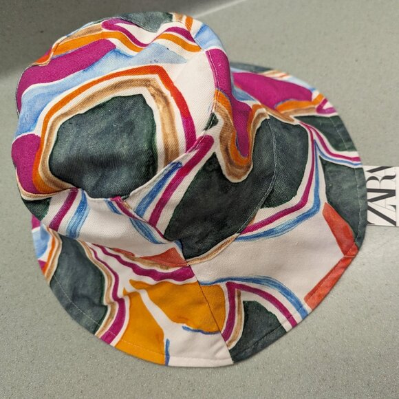 ZARA multicolor bucket hat with tie strap Pink Green size Small NWT - Picture 5 of 7